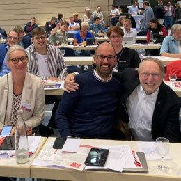 Bernd Lange bei den Delegierten des Landkreis Harburg auf dem SPD Bezirksparteitag in Hameln